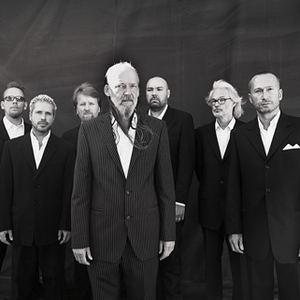 Tuomari Nurmio & Kongontien orkesteri photo provided by Last.fm