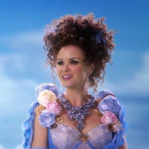 Keegan Connor Tracy 的头像