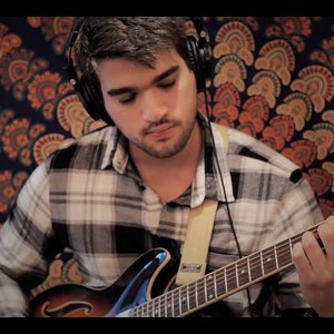 “Lucas Fonseca”的封面
