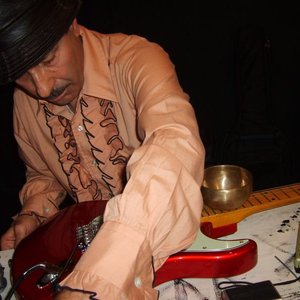 Tonino Taiuti 的头像