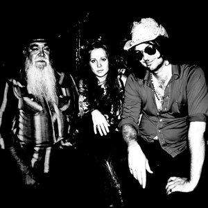 “Dick Desert & The Shotgun Country Club”的封面