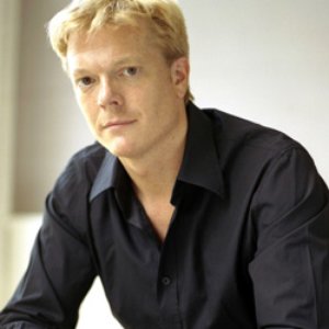 Toby Spence 的头像