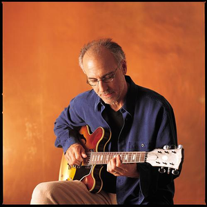 Larry Carlton