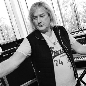 Geoff Downes photo provided by Last.fm