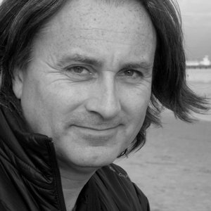 Colin Riley 的头像