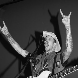 Imagem de 'Hank III and Assjack'