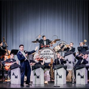 Alex Mendham and His Orchestra 的头像