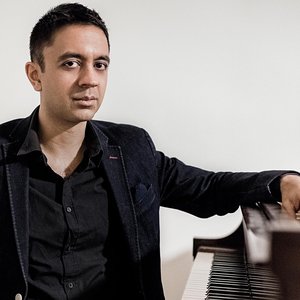 Vijay Iyer 的头像