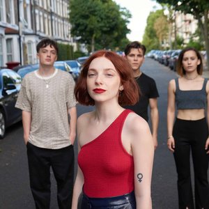 Sophie and the Giants のアバター