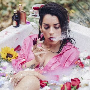 Avatar for Ruth Lorenzo