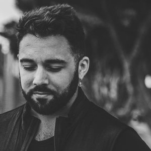 Carlos Sánchez 的头像