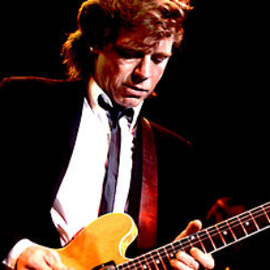 Dave Edmunds photo provided by Last.fm