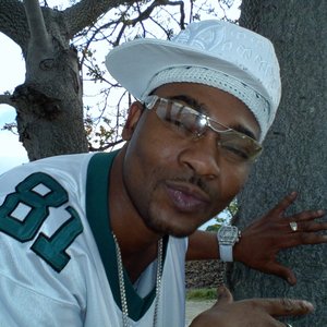 Daddy T / Dutty Foreigner 的头像