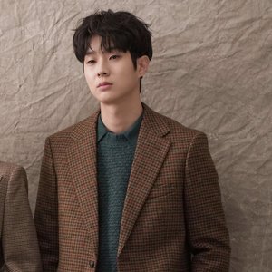 CHOI WOO SHIK 的头像