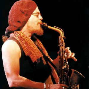 Thomas Chapin Trio Plus Brass photo provided by Last.fm