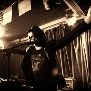 Liam Noonan & The Bloody Quills 的头像