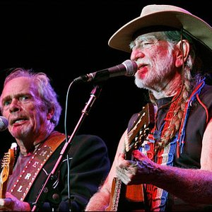 “Merle Haggard & Willie Nelson”的封面