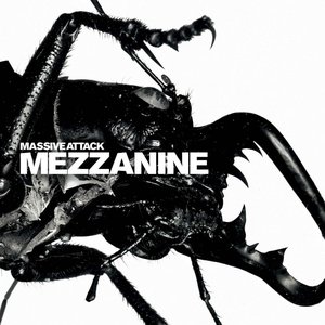 “Mezzanine”的封面