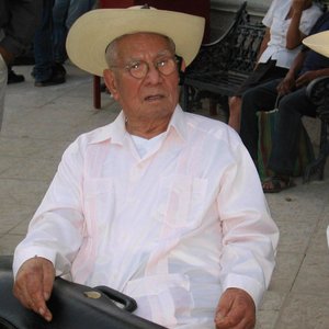 'Juan Reynoso'の画像