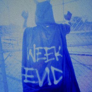 Weekend - Single