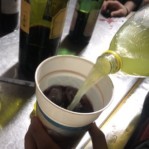 Ojos Rojos Vino Tinto
