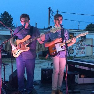 John Louis & the Midwest 的头像
