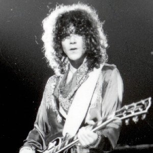 Brian Robertson photo provided by Last.fm