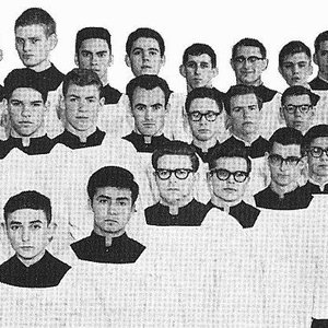 St. Pius X Seminary Choir 的头像