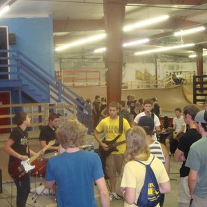 Rotten Bones 的头像