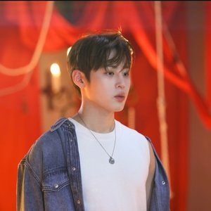 하성운 (Ha Sung Woon) 的头像