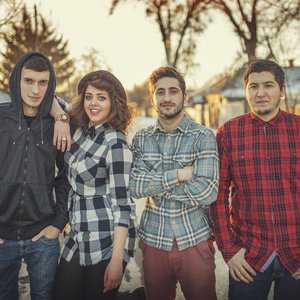 'LINDY HOPE feat Zahar (VIPS)' için resim