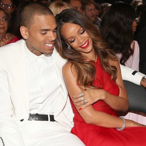 Chris Brown/Rihanna 的头像
