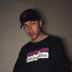Anton Pax 的头像