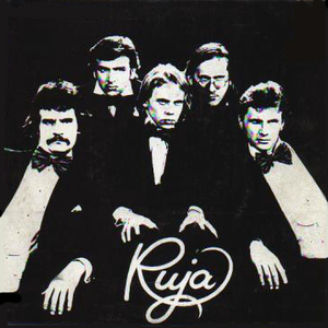 Ruja photo provided by Last.fm