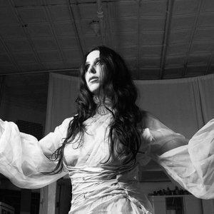 Chelsea Wolfe のアバター