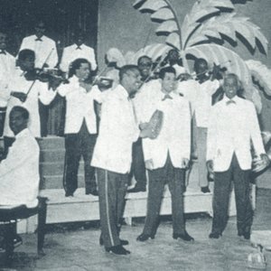 Abelardo Barroso con La Orquesta Sensacion 的头像