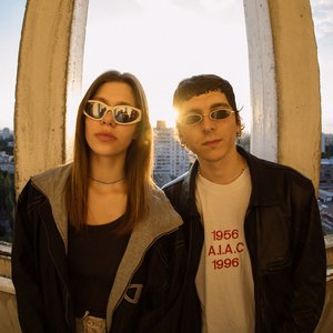 Скажи щось погане 的头像