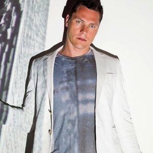 Tiesto feat. Kianna 的头像