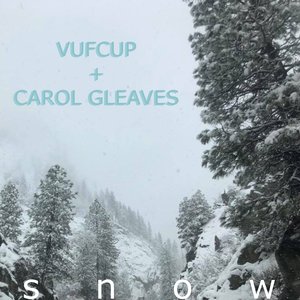 Snow (feat. MYTJAMR Carol Gleaves) - Single