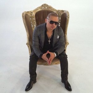 Avatar di Larry Hernandez