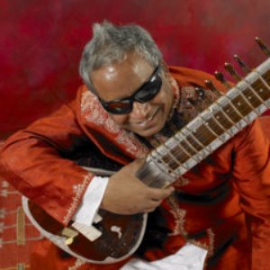 Baluji Shrivastav 的头像