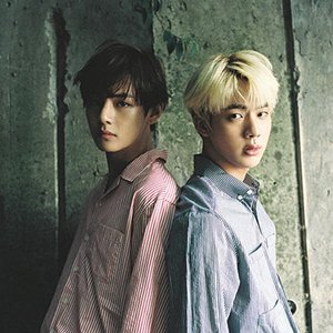 Imagen de '뷔 (V), 진 (JIN) (BTS)'