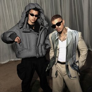 Sky Rompiendo & Rauw Alejandro 的头像