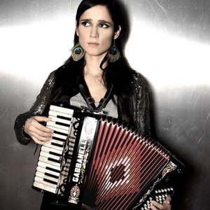 Avatar for Bajofondo Tango Club & Julieta Venegas