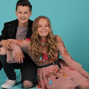 MAX & ANNE 的头像