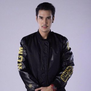 P-Hot 的头像