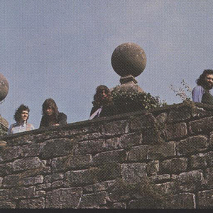 Bell and Arc photo provided by Last.fm