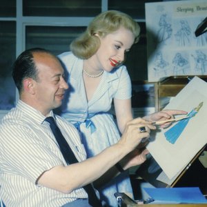 Mary Costa 的头像