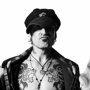 Tommy Lee için avatar