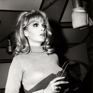 Nancy Sinatra photo provided by Last.fm